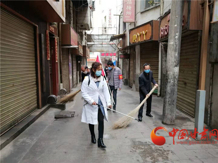 【凯发k8全民战“疫”】舟曲县防控一线的“娘子军”